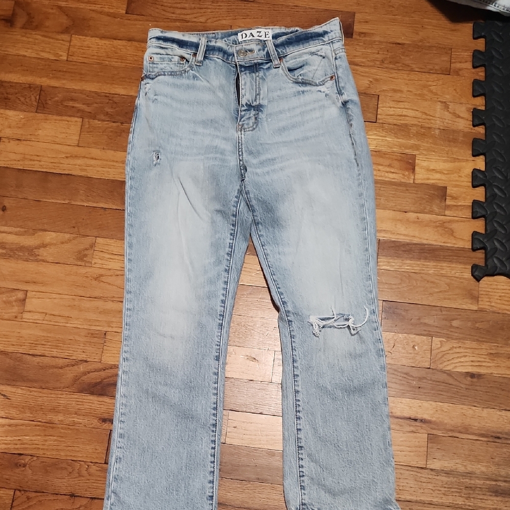 Daze Women's Light Blue Straight Leg Jeans